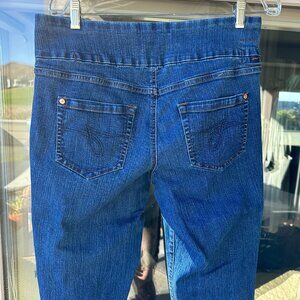 JAG  pull-on High Rise Slim Leg jeans